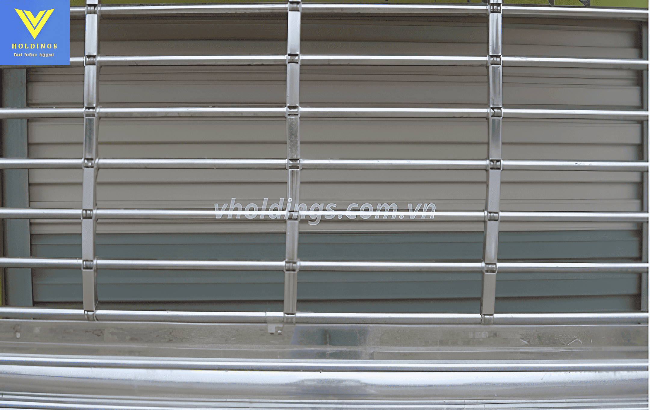Cửa cuốn Inox Vholdings