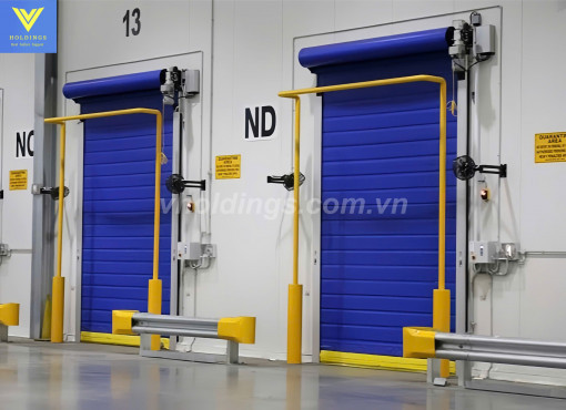 Chống đóng băng sàn kho hiệu quả với cửa cuốn nhanh kho lạnh