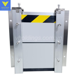 Bộ đôi cứu cánh mùa mưa bão - Cửa cuốn chống bão và tấm ngăn lụt