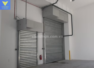 Giải pháp PCCC cho nhà xưởng: Tại sao cửa cuốn thép chống cháy là lựa chọn tối ưu?