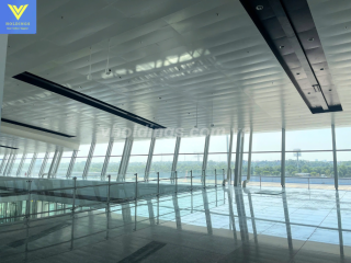 Lan can kính Bunka: giải pháp kiến trúc an toàn cho không gian mở