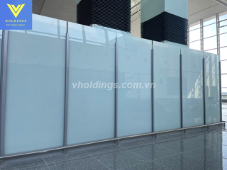 Vách kính tự đứng: Kiến trúc an toàn cho không gian quy mô lớn